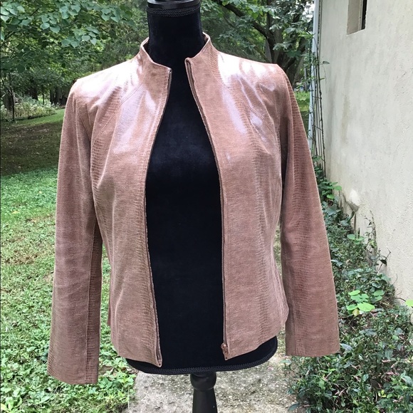 Revue 100% leather zippered jacket - Picture 2 of 4